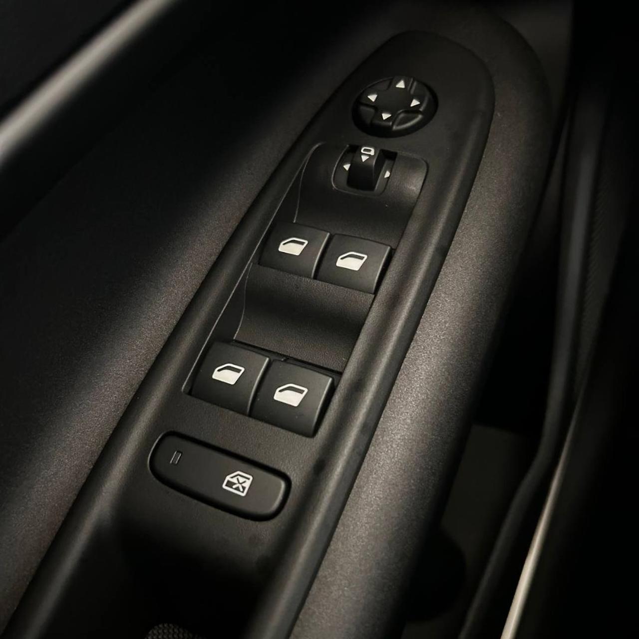 ALFA ROMEO Junior 1.2 145 CV Hybrid eDCT6 Speciale PACK TECHNO - 32