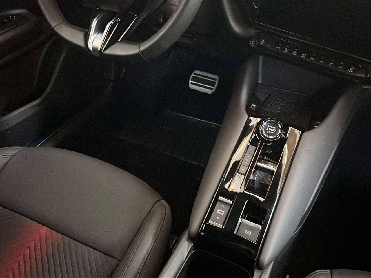 ALFA ROMEO Junior 1.2 145 CV Hybrid eDCT6 Speciale PACK TECHNO - 27