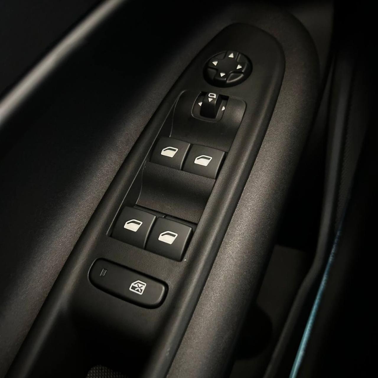 ALFA ROMEO Junior 1.2 145 CV Hybrid eDCT6 Speciale PACK TECHNO - 31