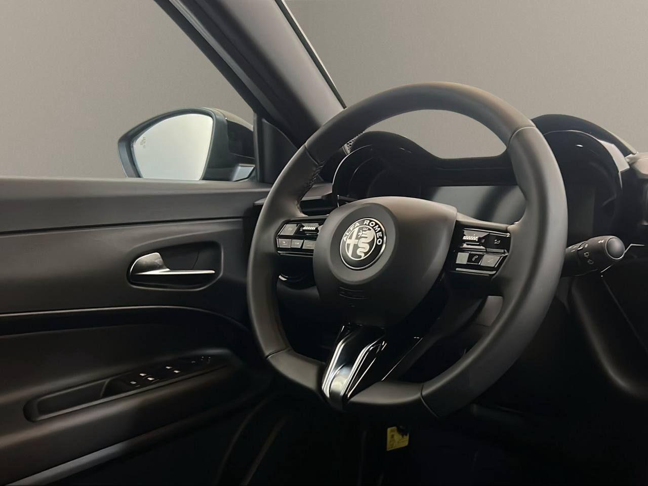 ALFA ROMEO Junior 1.2 145 CV Hybrid eDCT6 Speciale PACK TECHNO - 26