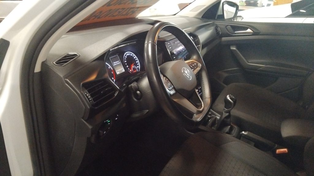 VOLKSWAGEN T-Cross 1.0 TSI Style 95 HP TECH PACK - 6