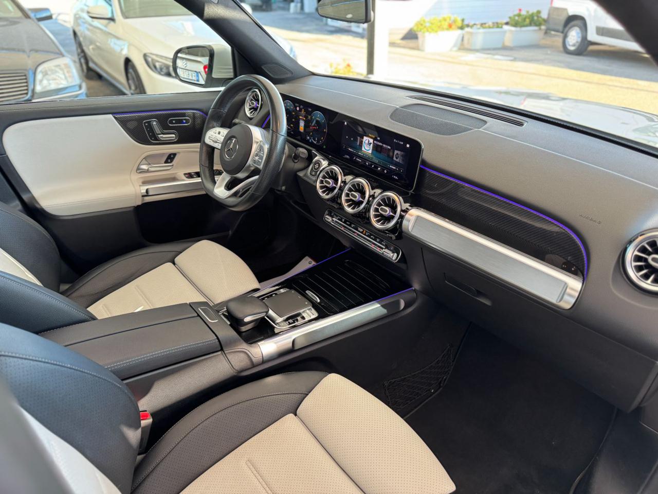 MERCEDES-BENZ GLB 200 d Auto 4Matic Premium AMG (Tetto/Led64/Pelle) - 12