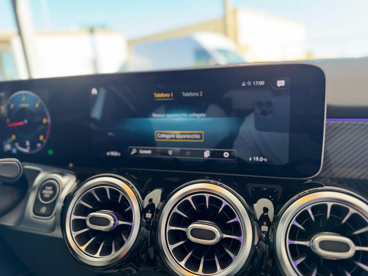 MERCEDES-BENZ GLB 200 d Auto 4Matic Premium AMG (Tetto/Led64/Pelle) - 36