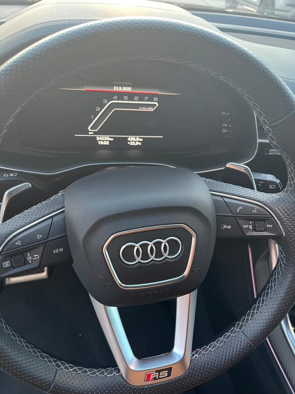 AUDI RS Q8 RS Q8 TFSI V8 quattro tiptronic - 17
