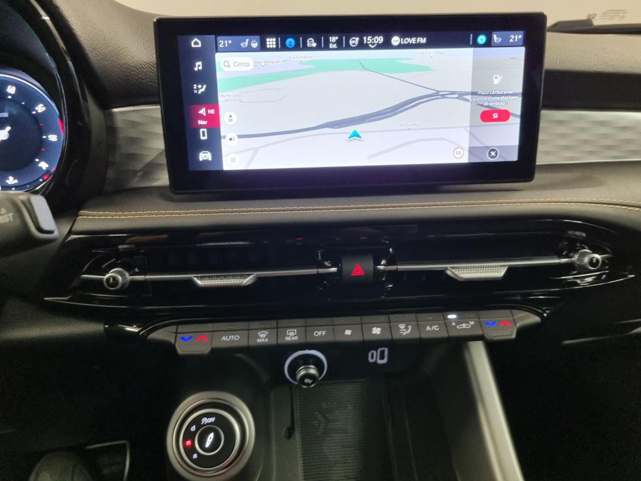 ALFA ROMEO Tonale 1.5 160 CV MHEV TCT7 Veloce - 11