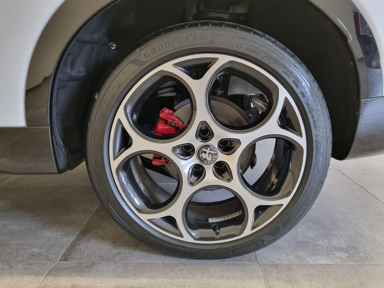 ALFA ROMEO Tonale 1.5 160 CV MHEV TCT7 Veloce - 30