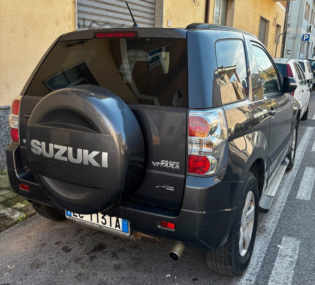 SUZUKI Grand Vitara
