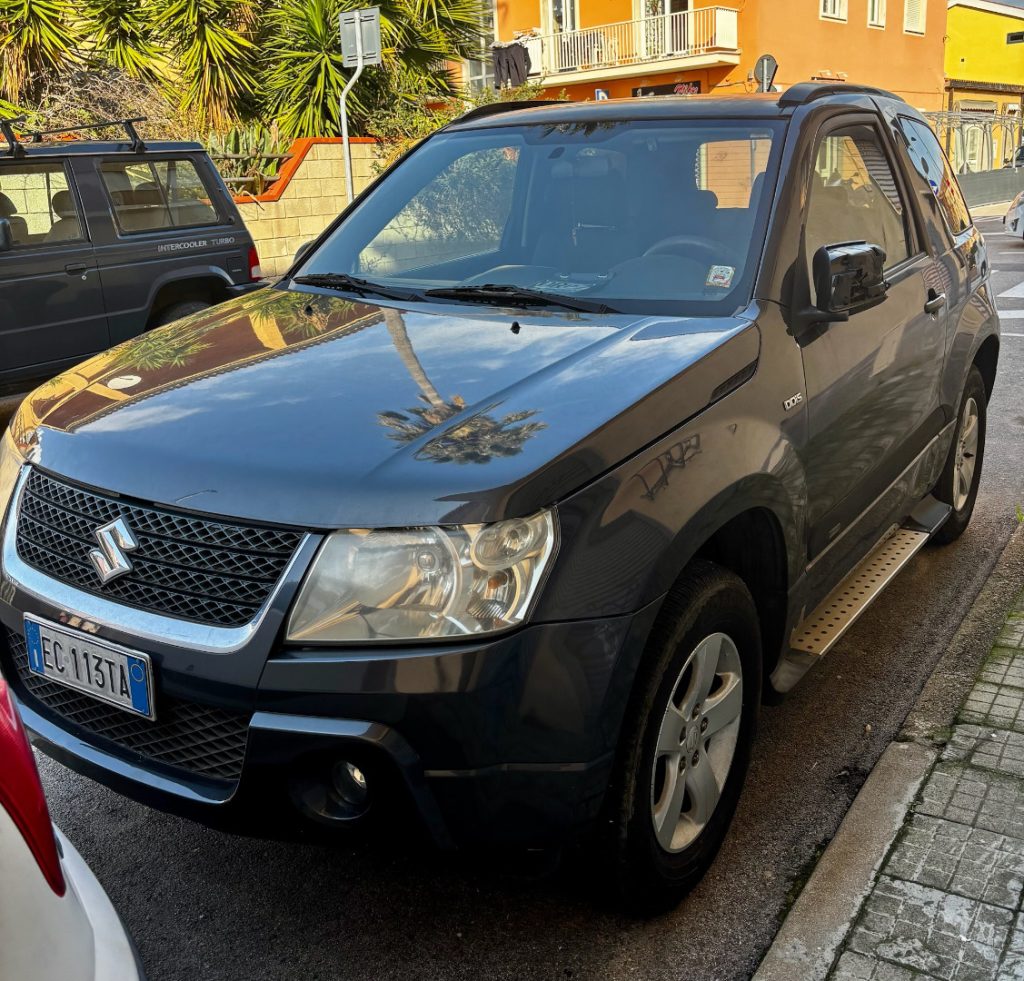 SUZUKI Grand Vitara