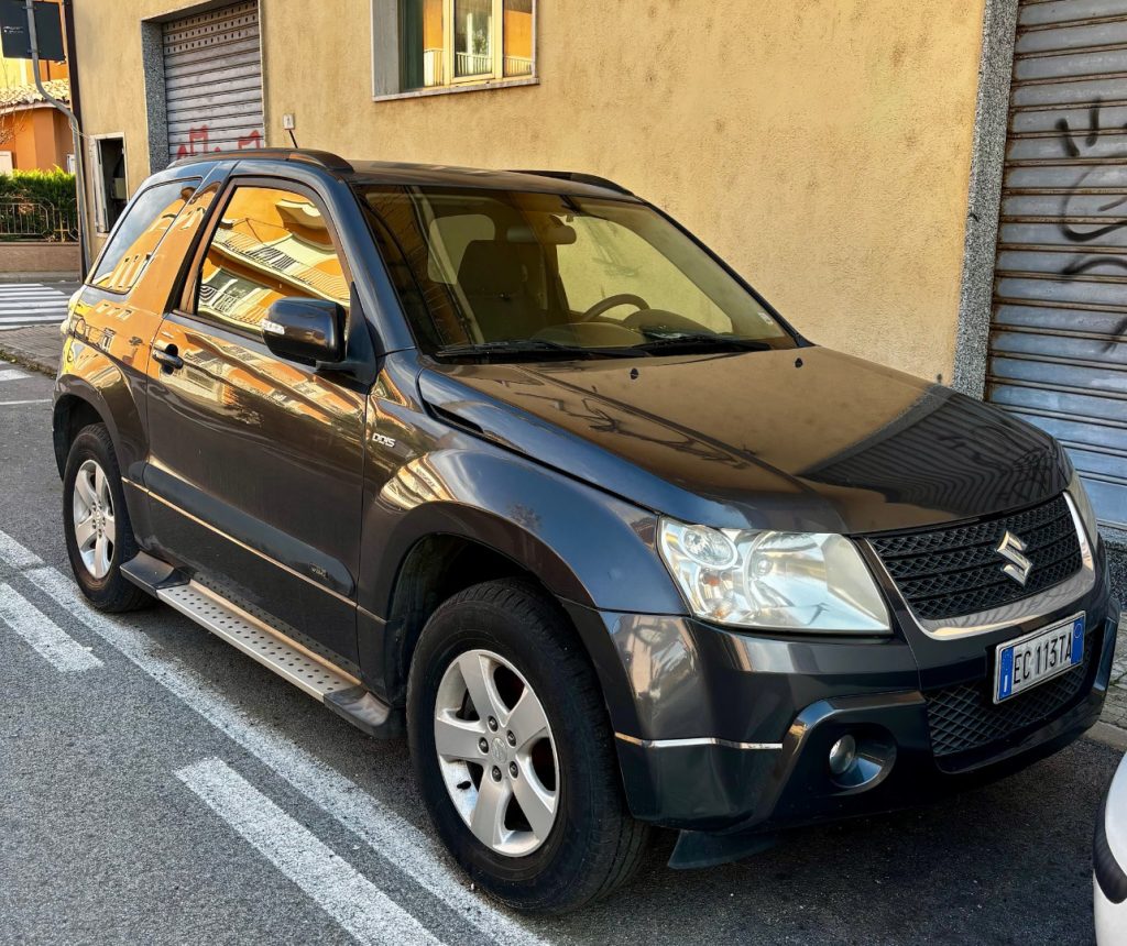 SUZUKI Grand Vitara