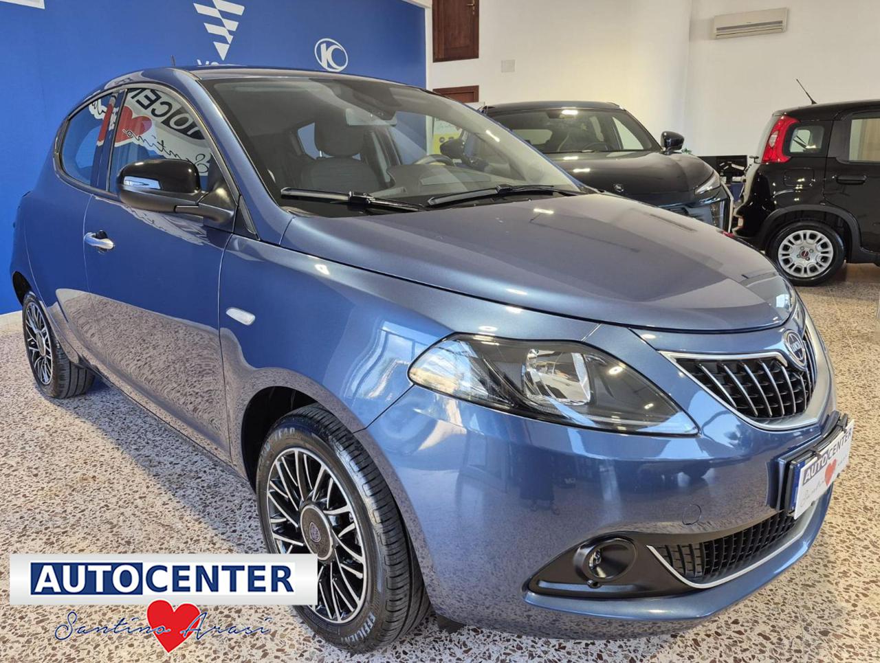 LANCIA Ypsilon 1.0 FireFly 5 porte S&S Hybrid Platino - 2
