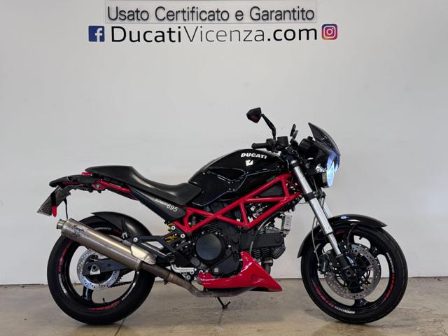 DUCATI Monster 695 Nero pastello