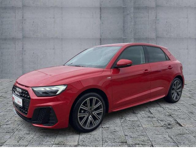 AUDI A1 Rosso metallizzato