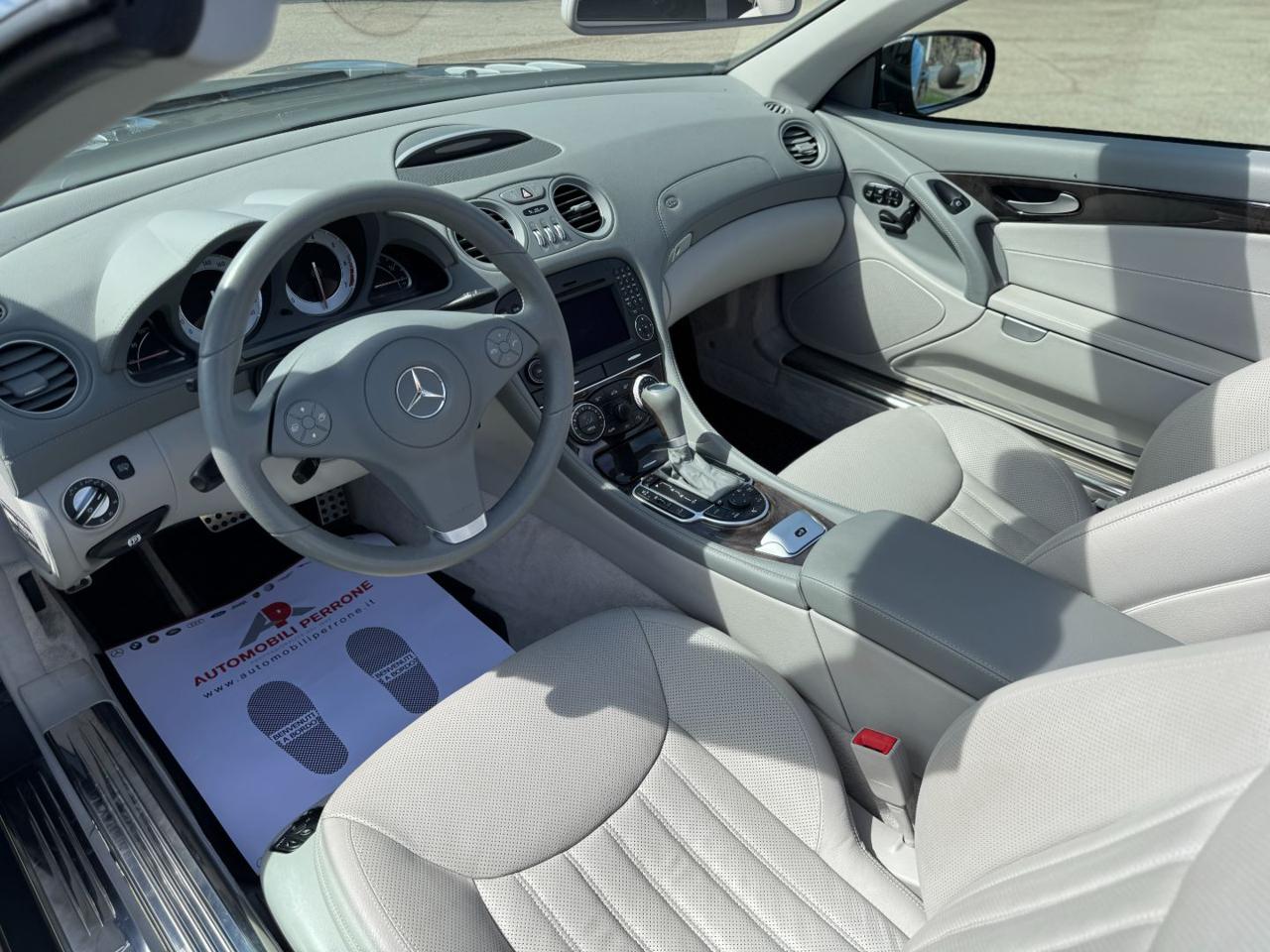 MERCEDES-BENZ SL 500 V8 Sport (Tetto panorama-19 AMG-Full Opt.) - 30