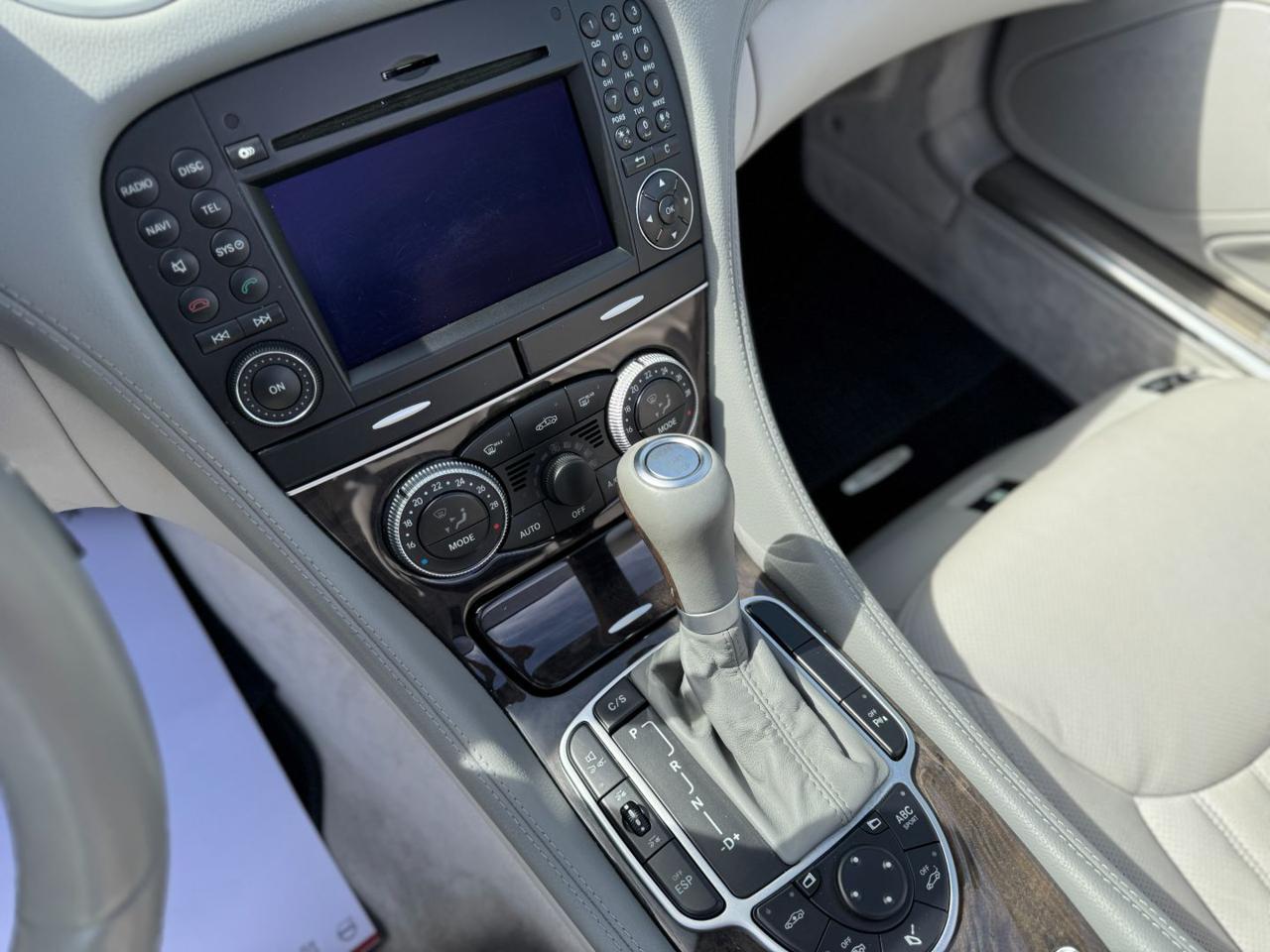 MERCEDES-BENZ SL 500 V8 Sport (Tetto panorama-19 AMG-Full Opt.) - 32