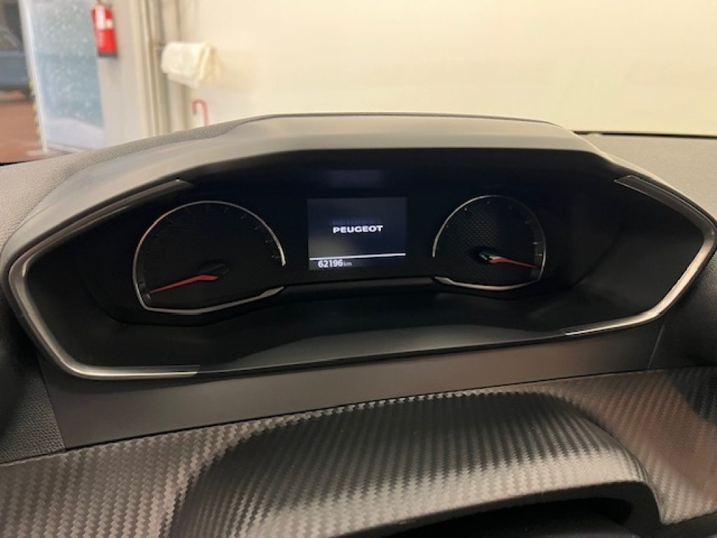 PEUGEOT 208 II 2019 -  1.2 puretech Active Pack s&s 75cv - 9