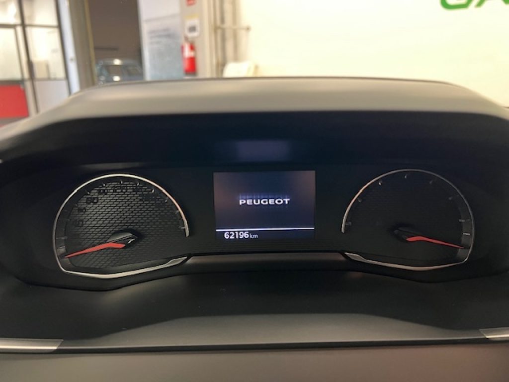 PEUGEOT 208 II 2019 -  1.2 puretech Active Pack s&s 75cv - 15