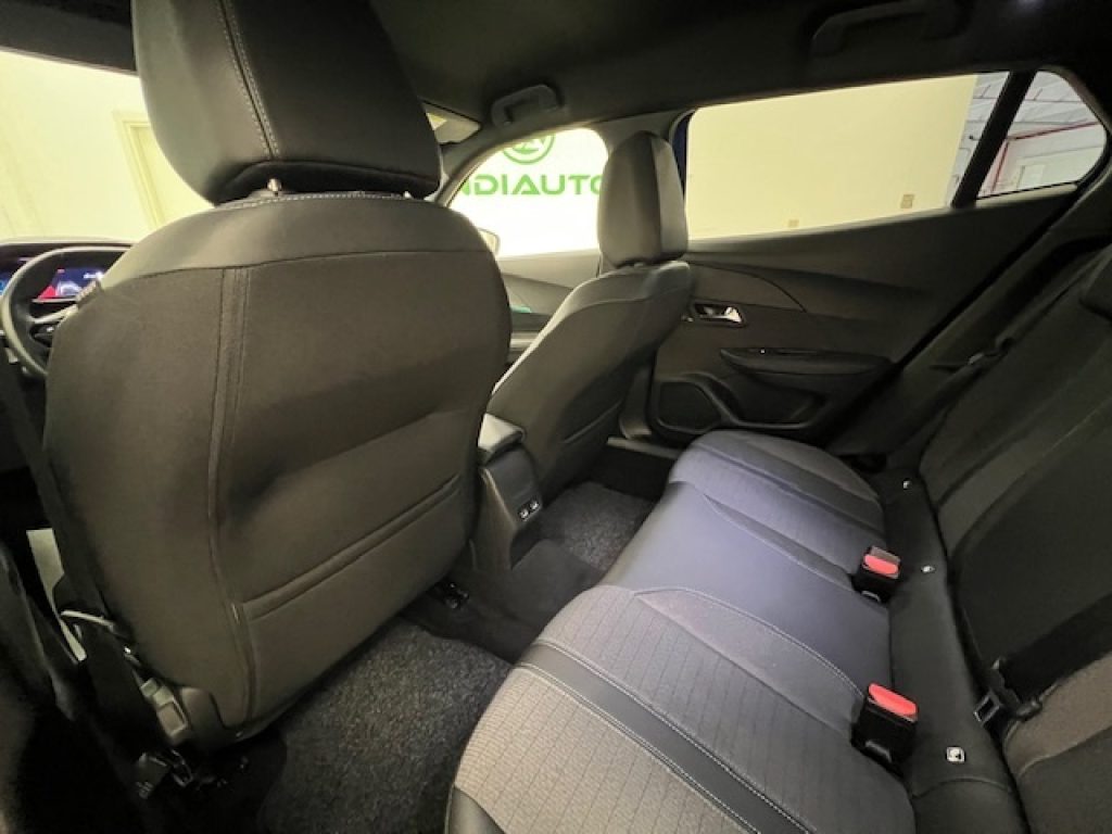 PEUGEOT 2008 II -  1.2 puretech Allure Pack s&s 100cv - 19