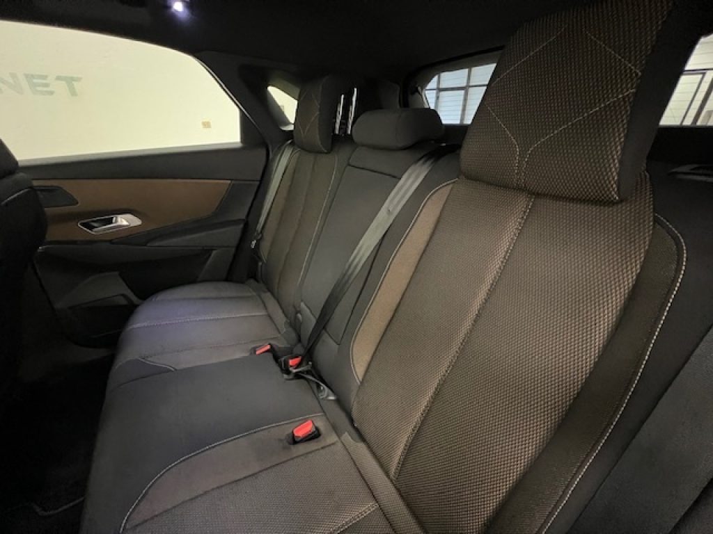 DS AUTOMOBILES DS 7 Crossback -  2.0 bluehdi Grand Chic 180cv a - 10