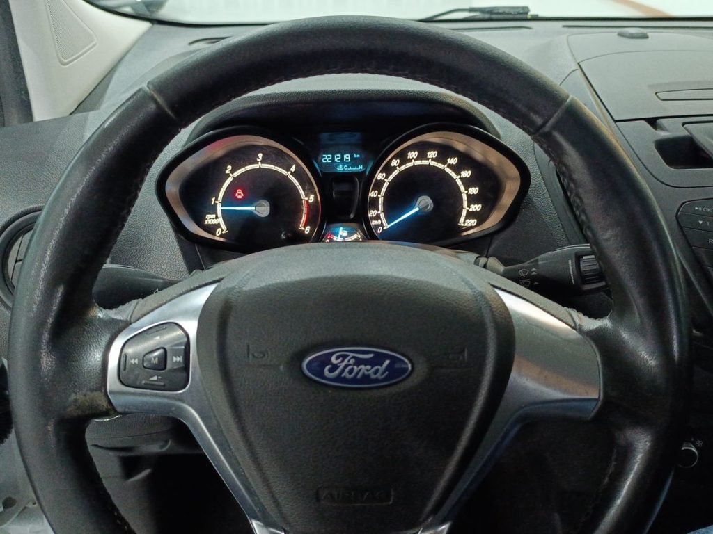 FORD Transit Courier 1.5 TDCi 75CV Van Entry - 17