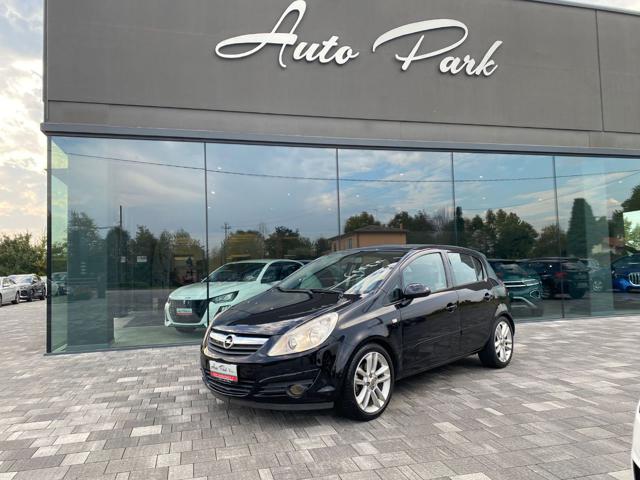 OPEL Corsa Nero metallizzato