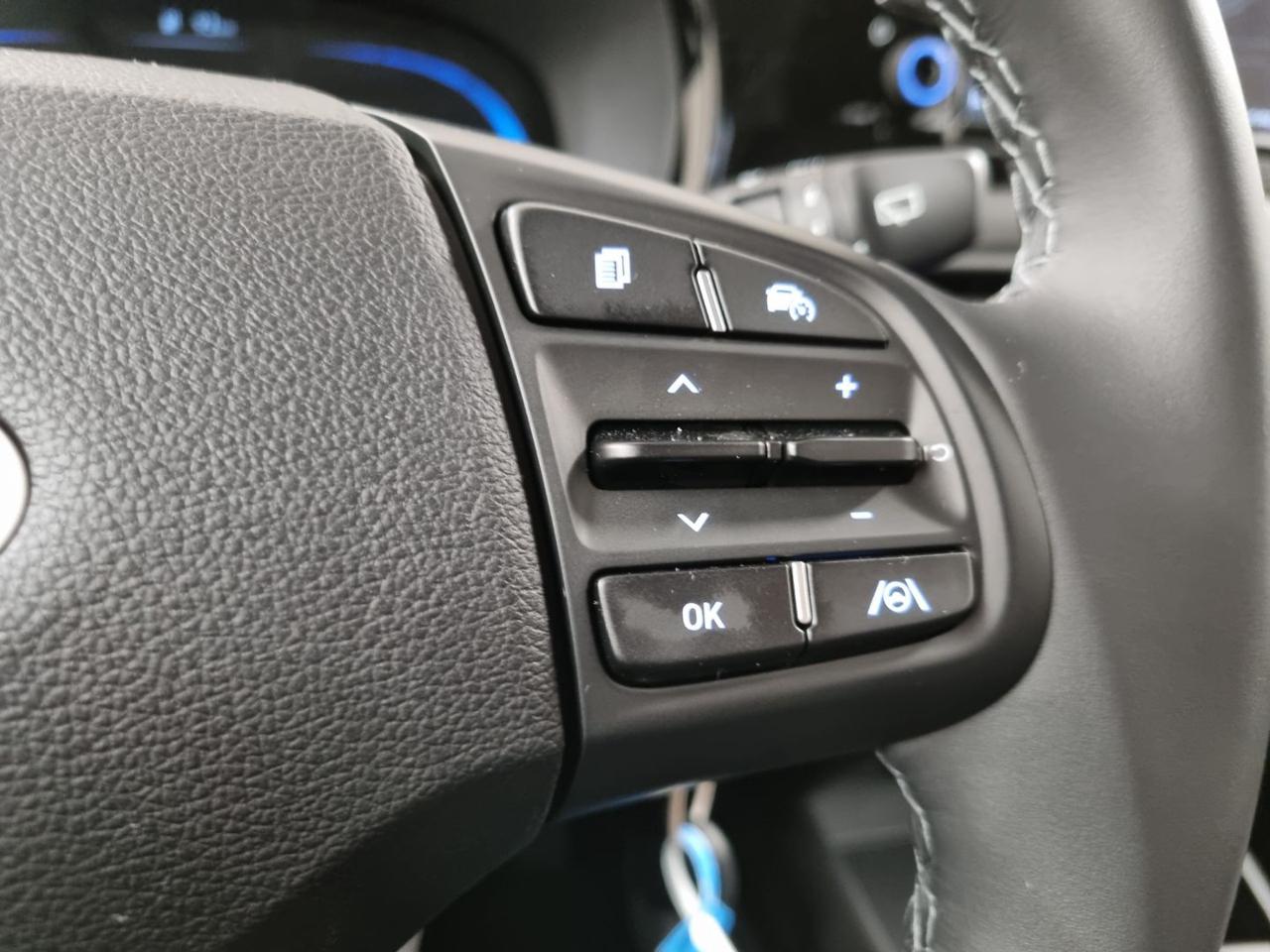 HYUNDAI i10 1.0 MPI Connectline - 18