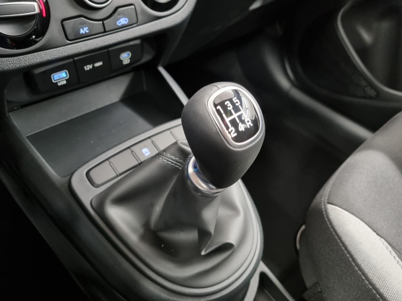 HYUNDAI i10 1.0 MPI Connectline - 13