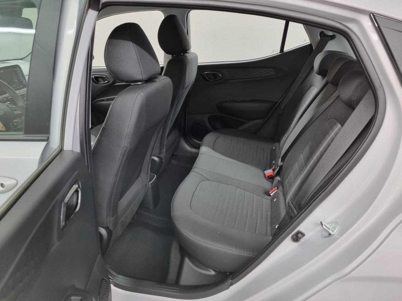 HYUNDAI i10 1.0 MPI Connectline - 9