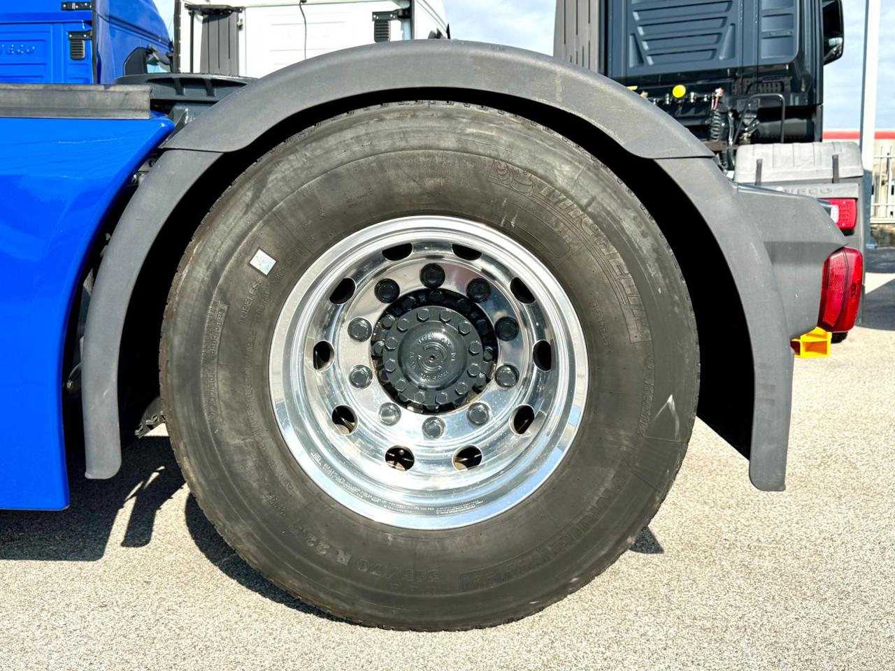 IVECO S-WAY 480 FULL AIR - 21