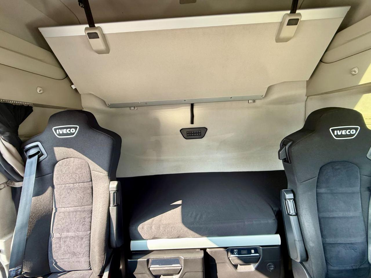 IVECO S-WAY 480 FULL AIR - 13