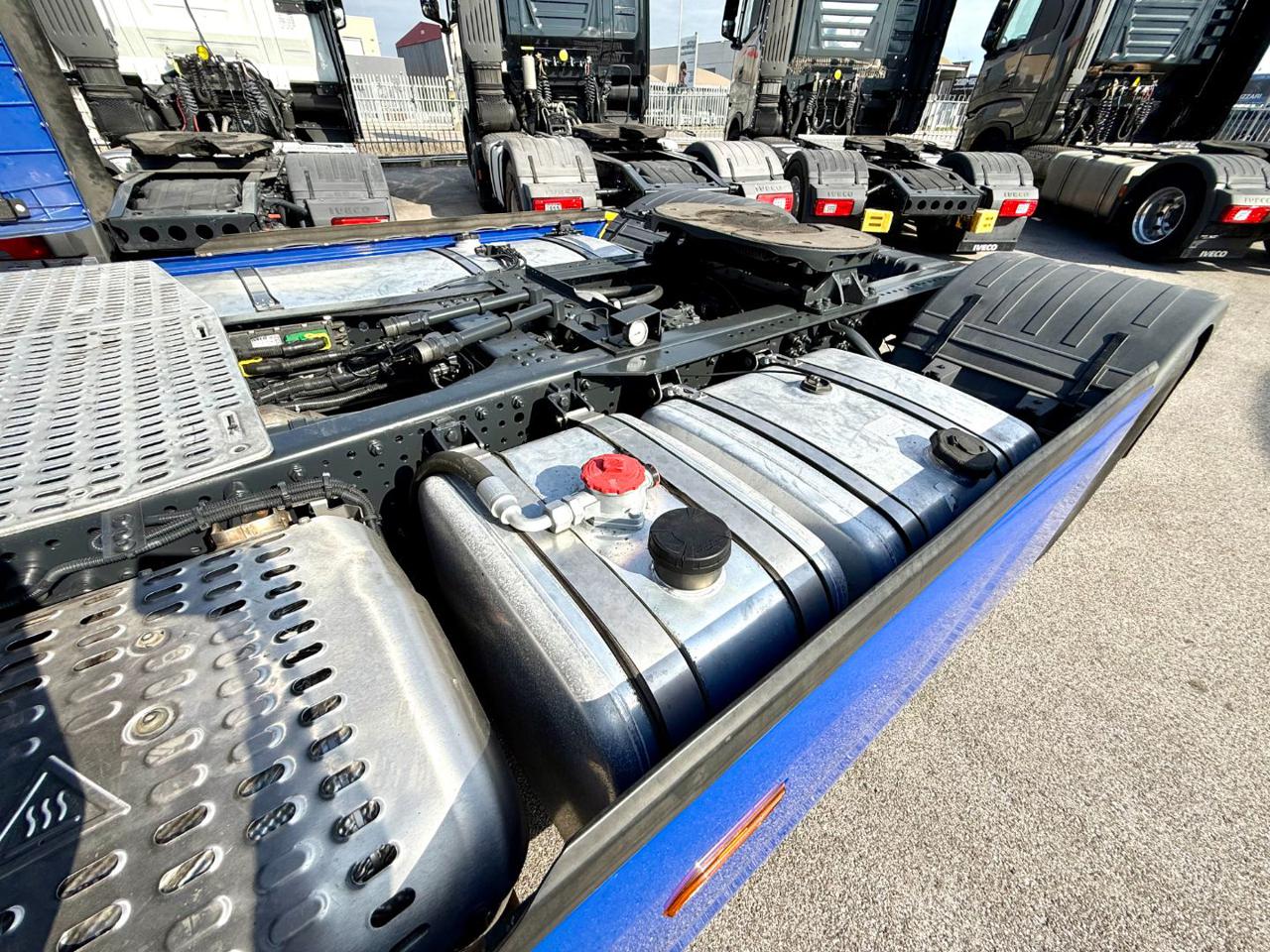 IVECO S-WAY 480 FULL AIR - 9