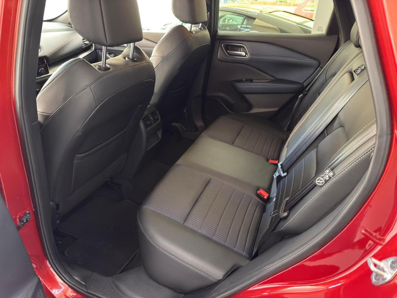 NISSAN Qashqai MHEV 140 CV Tekna - 14