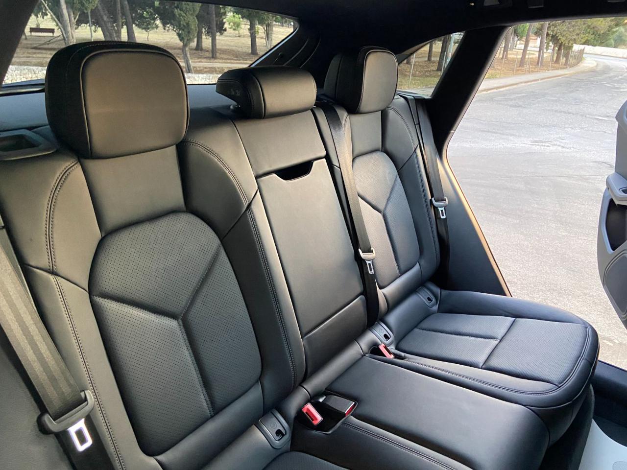 PORSCHE Macan 2.0 TETTO-SOSPENSIONI-CERCHI DA 21 - 51