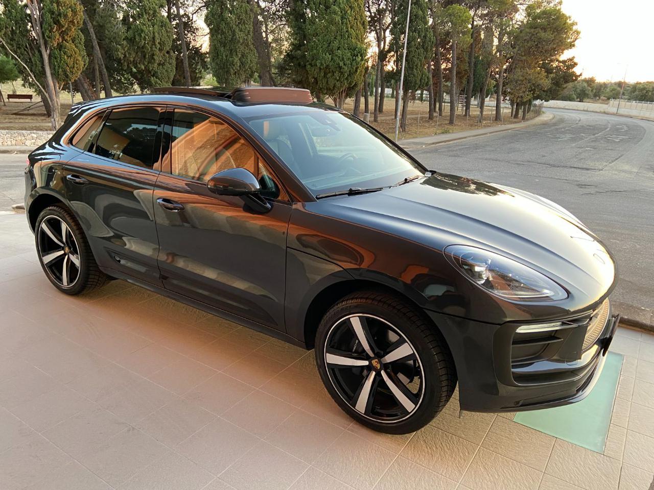PORSCHE Macan 2.0 TETTO-SOSPENSIONI-CERCHI DA 21 - 3