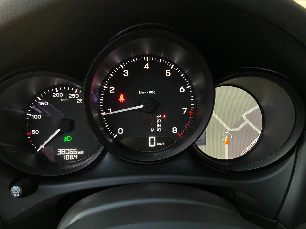 PORSCHE Macan 2.0 TETTO-SOSPENSIONI-CERCHI DA 21 - 44