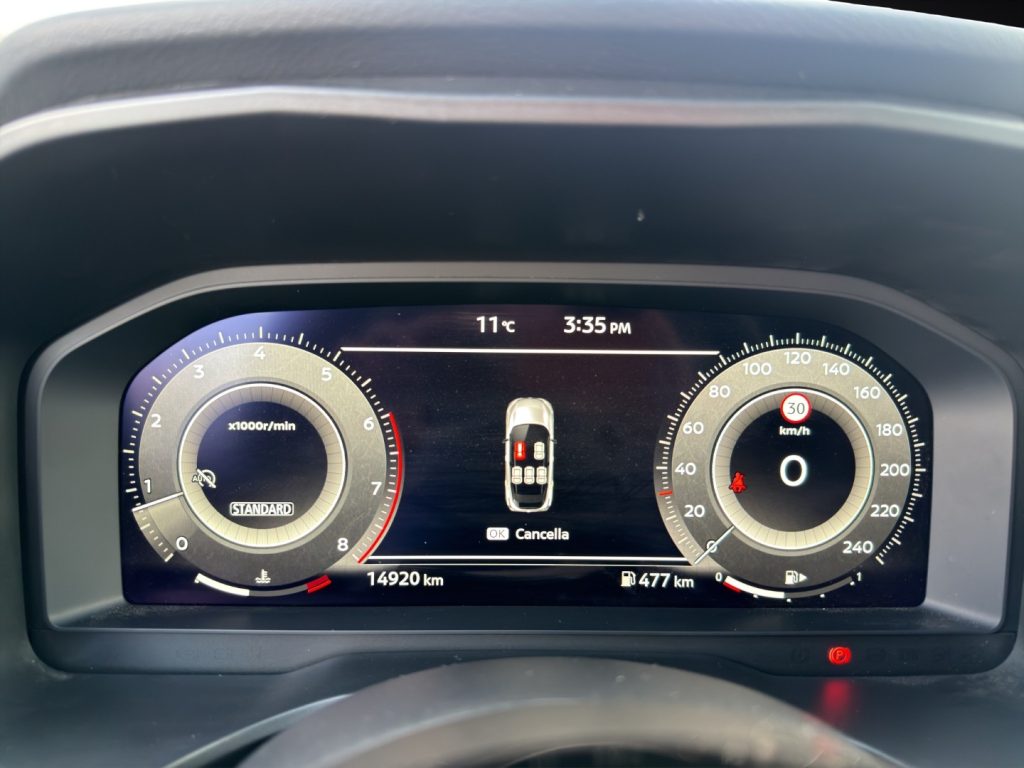 NISSAN Qashqai MHEV 140 CV N-Connecta - 10