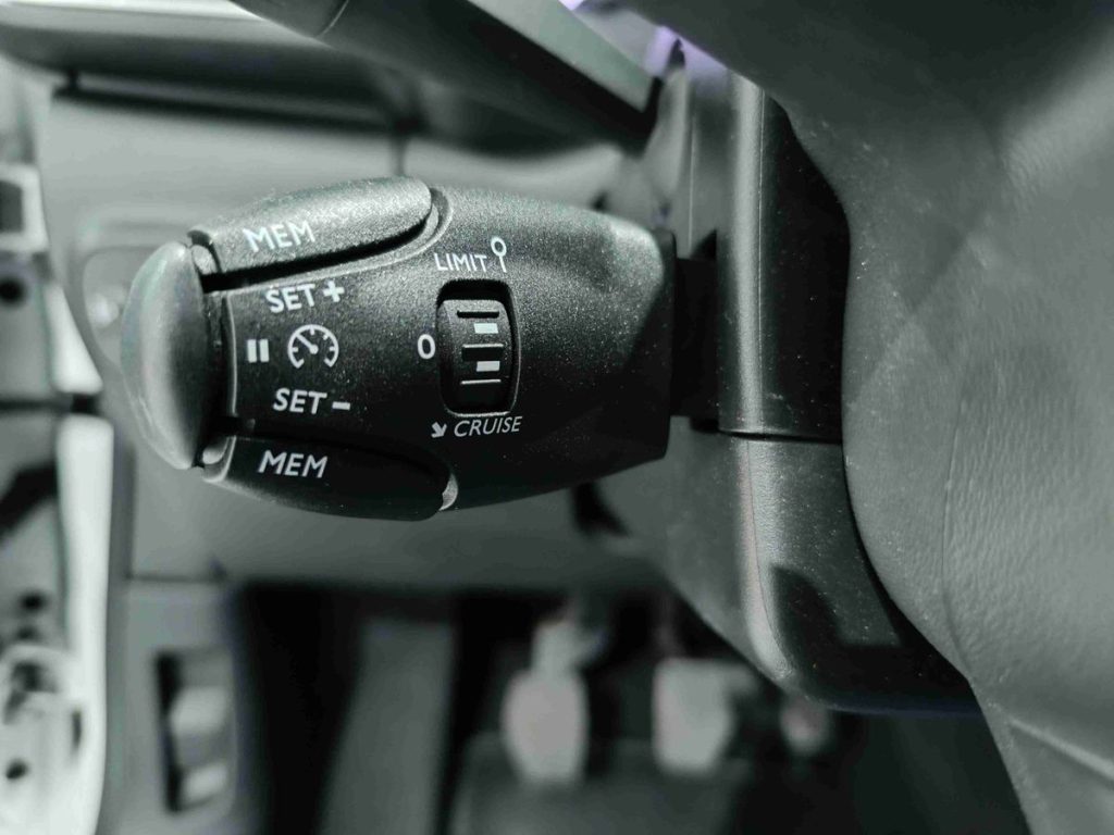 CITROEN C3 BlueHDi 100 S&S Feel Pack - 18