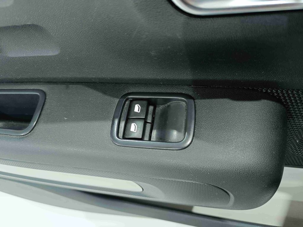 CITROEN C3 BlueHDi 100 S&S Feel Pack - 19