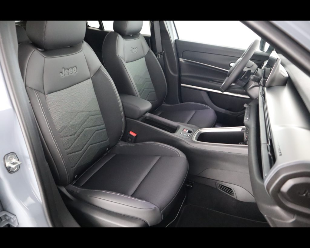 JEEP Avenger Mhev My25 Summit 1.2 100cv DCT MHEV - 17