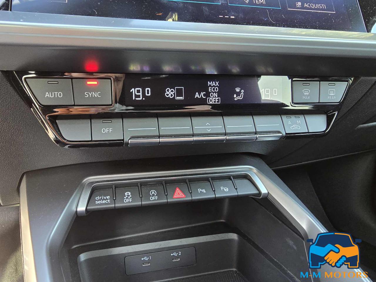 AUDI S3 Sedan TFSI 310 CV quattro S tronic sport attitude - 19