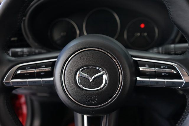 MAZDA CX-30 37