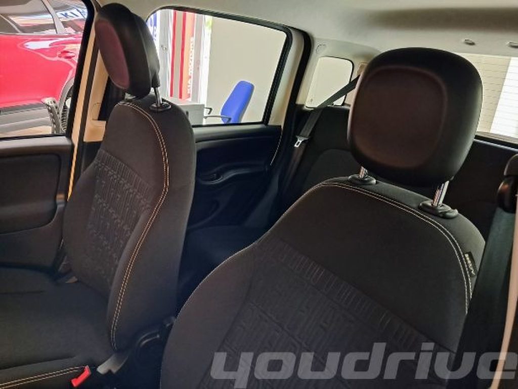 FIAT New Panda / 1.0 FireFly S&S Hybrid Pop KM0 - 14