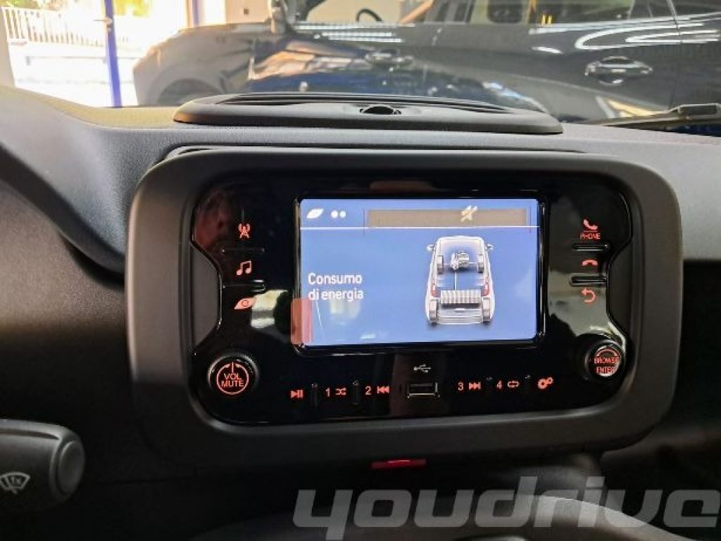 FIAT New Panda / 1.0 FireFly S&S Hybrid Icon KM0 - 12