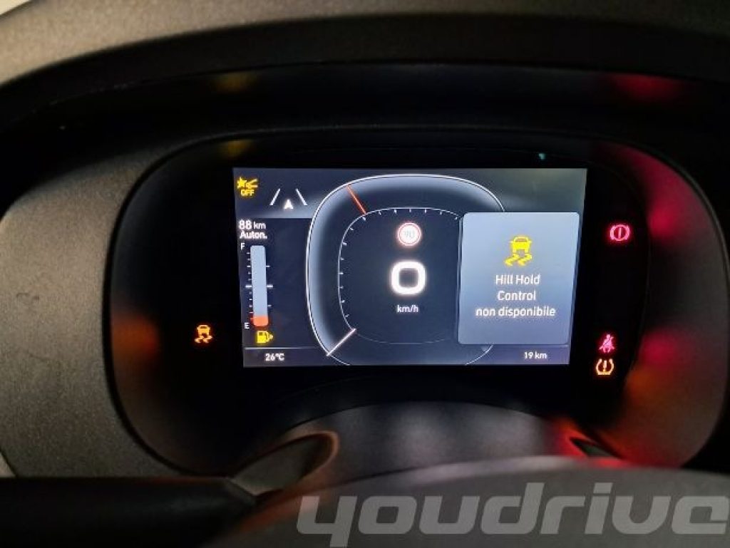 FIAT New Panda / 1.0 FireFly S&S Hybrid Icon KM0 - 11