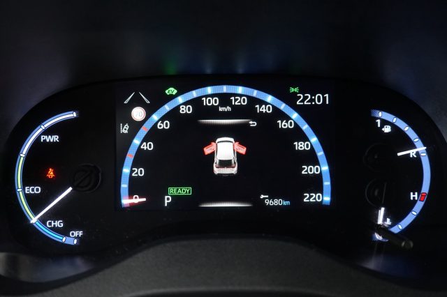 TOYOTA Yaris Cross 35