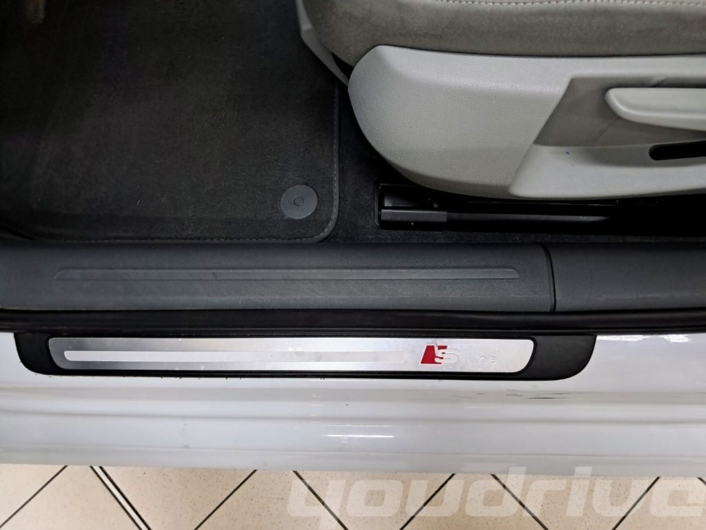 AUDI A4 / Avant 2.0 TDI 120 CV Advanced+S line KM 184.000 - 15