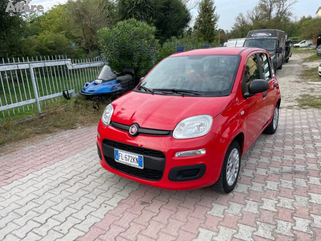 FIAT Panda Rosso pastello
