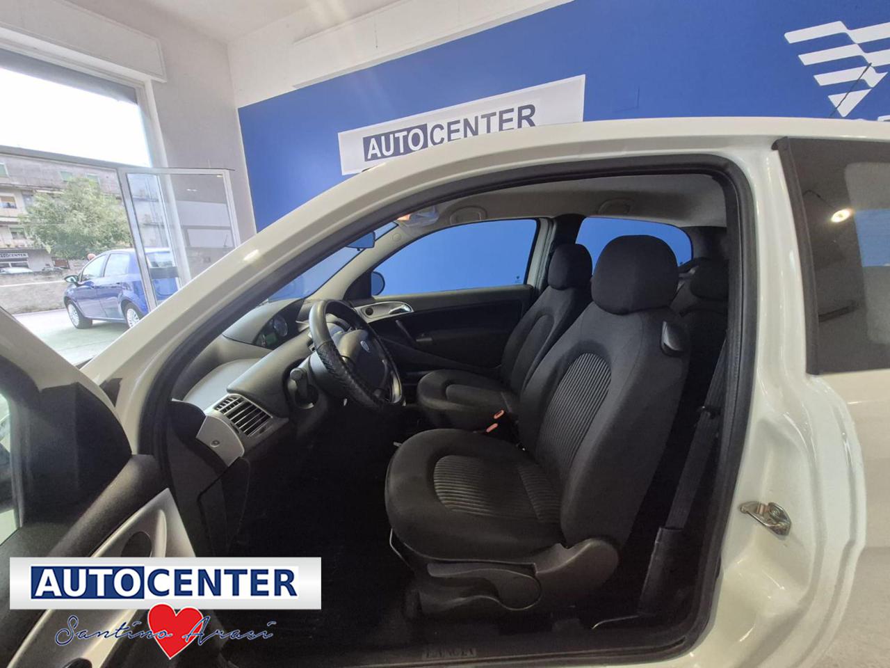 LANCIA Ypsilon 1.2 69 CV New Oro - 8