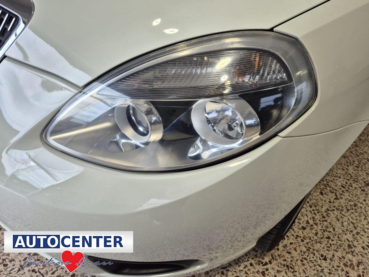 LANCIA Ypsilon 1.2 69 CV New Oro - 14