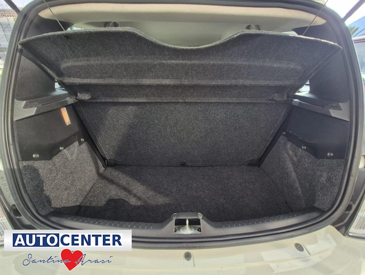 LANCIA Ypsilon 1.2 69 CV New Oro - 7