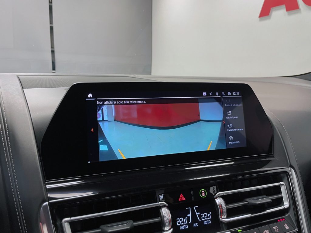 BMW 840 D COUPE XDRIVE CARBON CORE  M-SPORT AUTO - 24